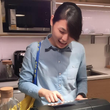 Ms Wong